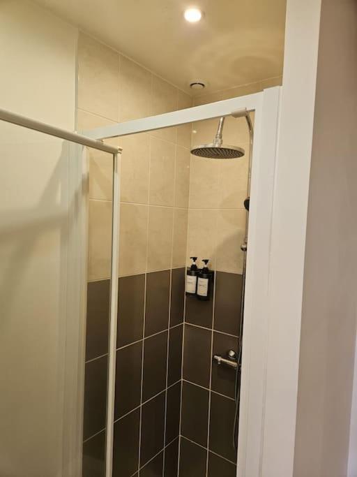 Beautiful F2 Apartment 5 Stops By Train From Paris Moret sur Loing Bagian luar foto